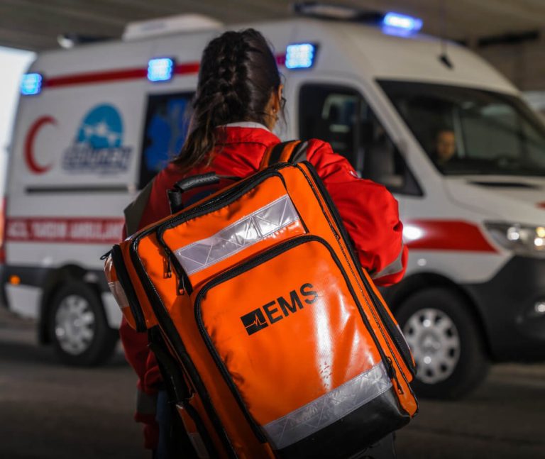 dolunay-ambulans-2.jpg