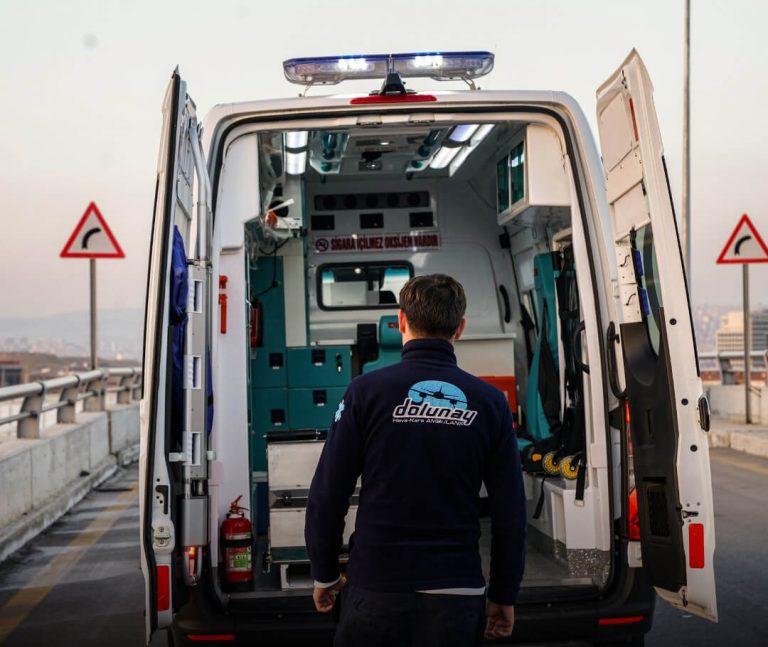dolunay-ambulans-4.jpg