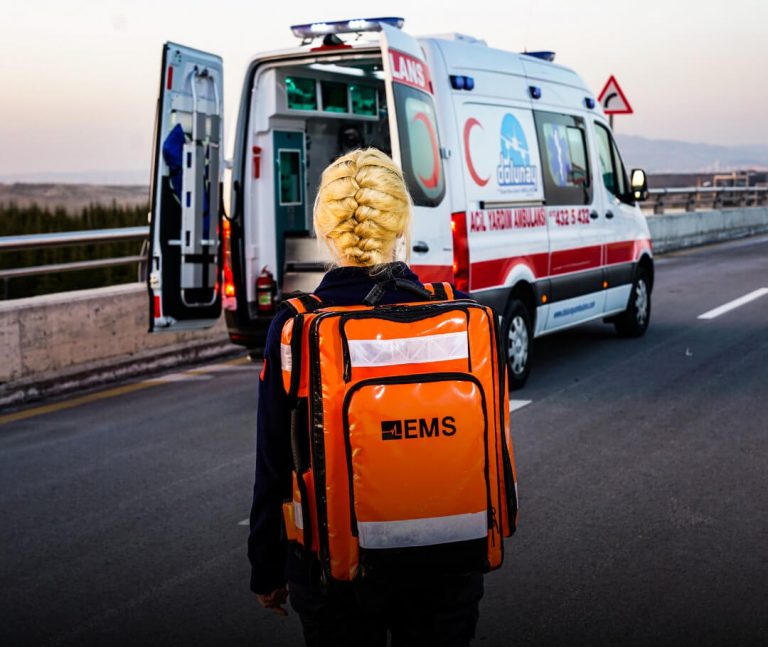 dolunay-ambulans-6.jpg