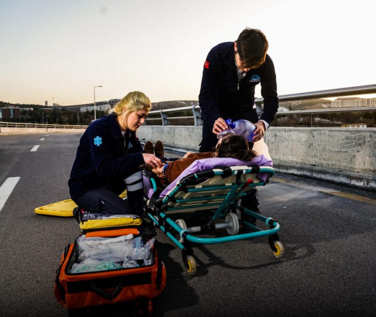 dolunay-ambulans-8.jpg